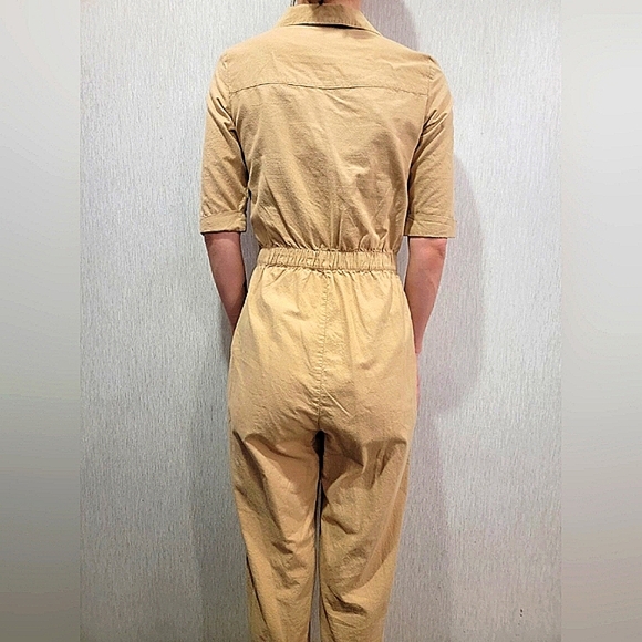 Jump suit - Picture 2 of 2
